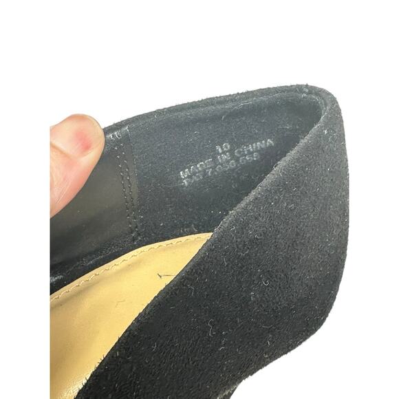 New York & Co black faux suede pompom pump heels shoes size 10 - Picture 9 of 16